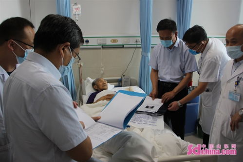 齐鲁中医药优势专科骨伤1群牵头单位专家赴曹县中医院开展巡诊巡查工作