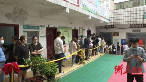中药饮片厂附属医院做好群众服务 有序开展疫苗接种工作